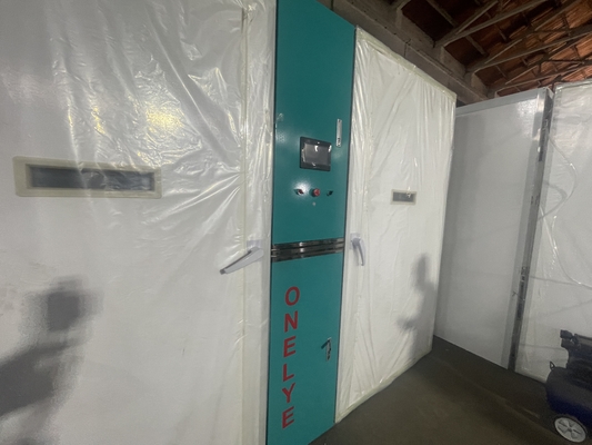 kaufen ±0,5°C Temperaturgenauigkeit Gewerblicher Ei-Inkubator mit und 1000W Leistung online manufacture