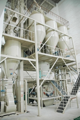 kaufen 2 ziehen Sie dem vollautomatischen Vieh 20tph Betriebsmaschine für Geflügel-Hühnerfische ein online manufacture