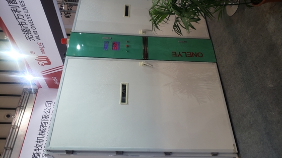 kaufen Automatischer drehender einzelnes Stadiums-Brutkasten, der die Kapazität der Maschinen-20000 ausbrütet online manufacture