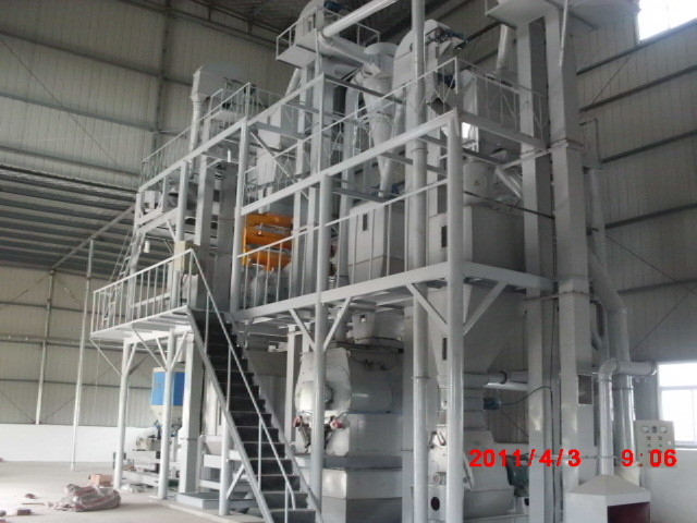 Chicken Feed Pellet Production Line Cattle Biomass Pellet Mill Machinery 10mx4mx9.5m